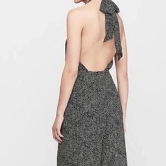 Express Black And White Speckle Halter Wide-Leg Jumpsuit - Picture 4 of 10